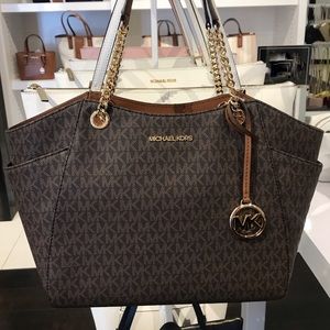 NWT Michael Kors Jet Set Chain JST Tote Bag